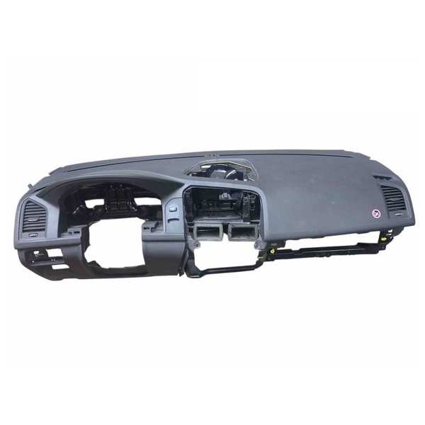 تصویر محصول داشبورد ولوو XC60 R دیزاین سال 2013